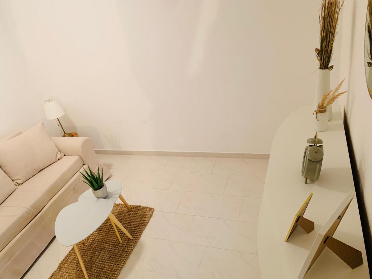 Ruhige Wohnung Im Gasometer Wien *Wifi*U3*Netflix* Exterior photo