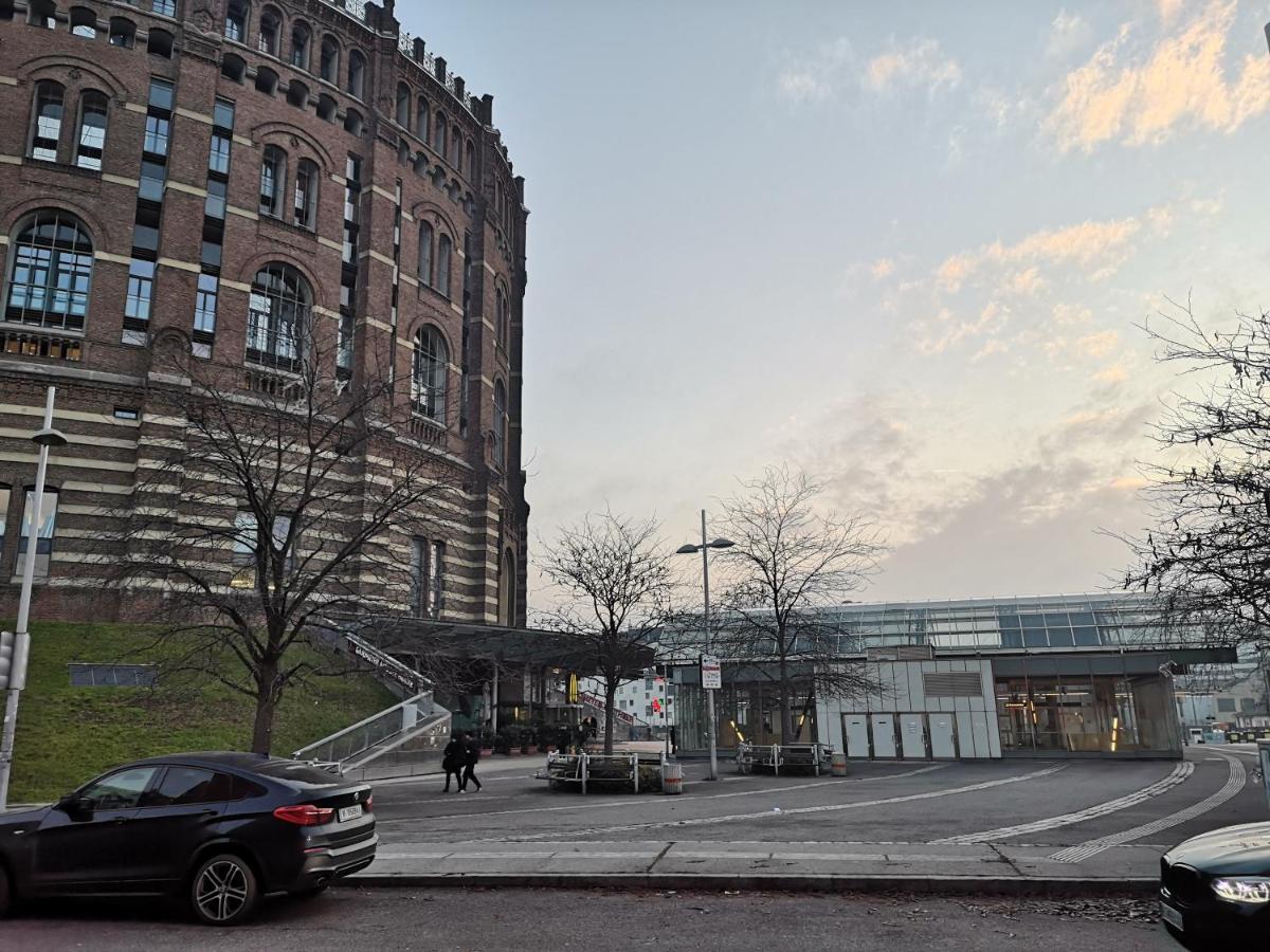 Ruhige Wohnung Im Gasometer Wien *Wifi*U3*Netflix* Exterior photo